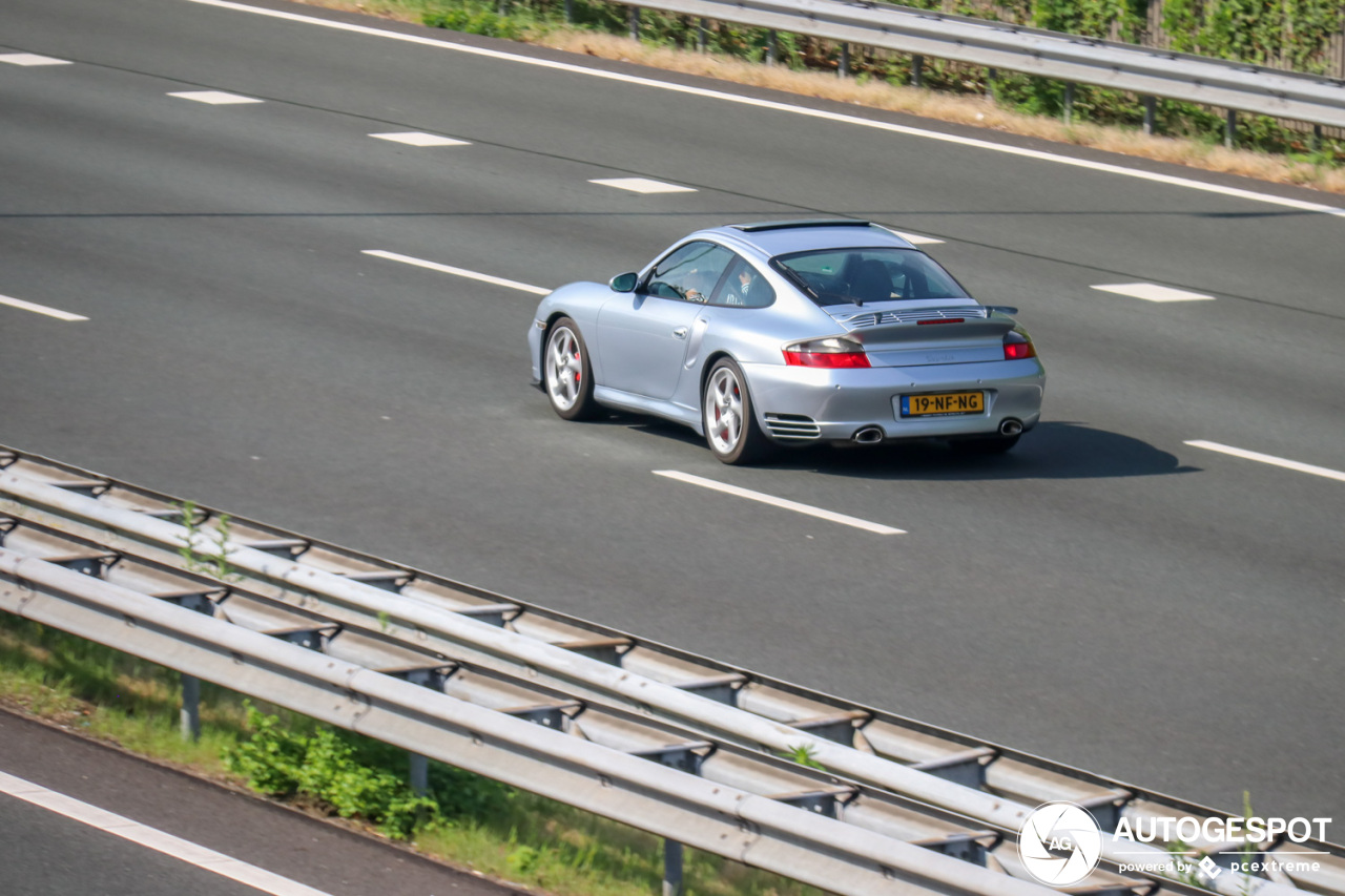 Porsche 996 Turbo