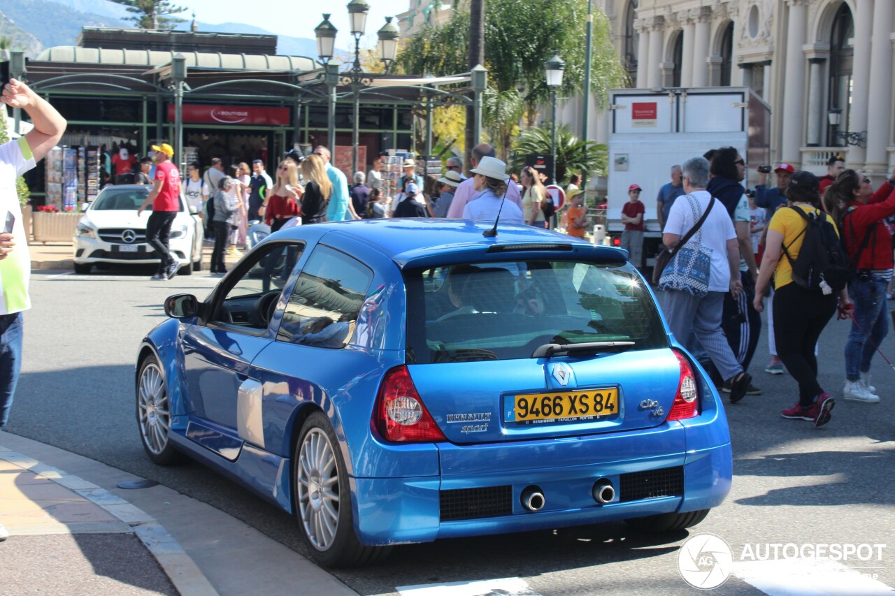 Renault Clio V6 Phase II