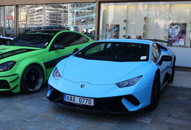 Lamborghini Huracán LP640-4 Performante