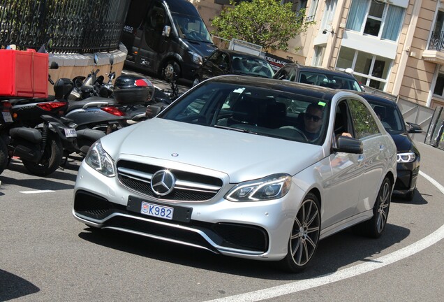 Mercedes-Benz E 63 AMG S W212