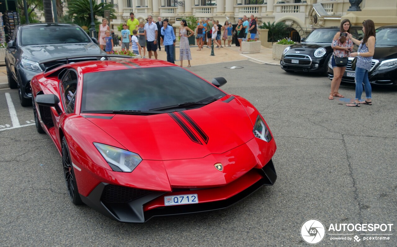 Lamborghini Aventador LP750-4 SuperVeloce