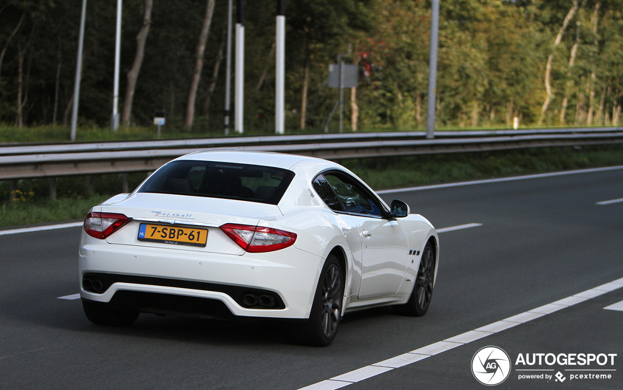 Maserati GranTurismo S Automatic