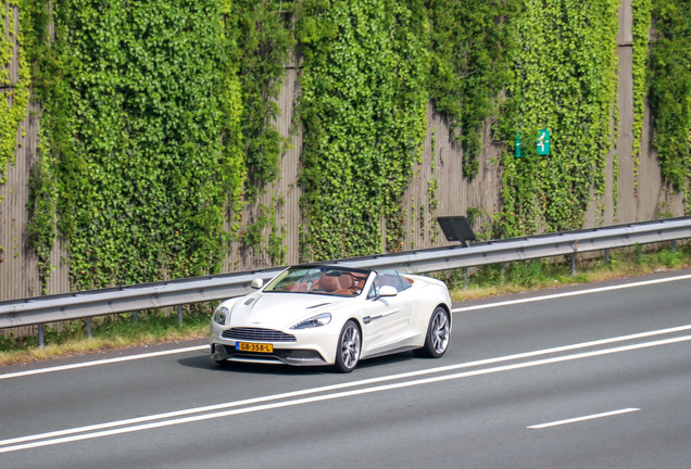 Aston Martin Vanquish Volante