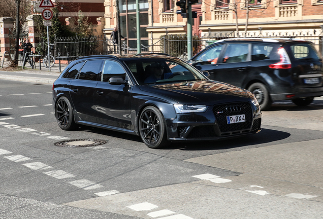 Audi RS4 Avant B8