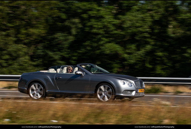 Bentley Continental GTC V8