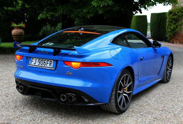 Jaguar F-TYPE SVR Coupé