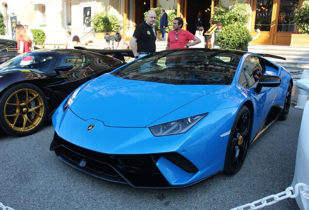 Lamborghini Huracán LP640-4 Performante