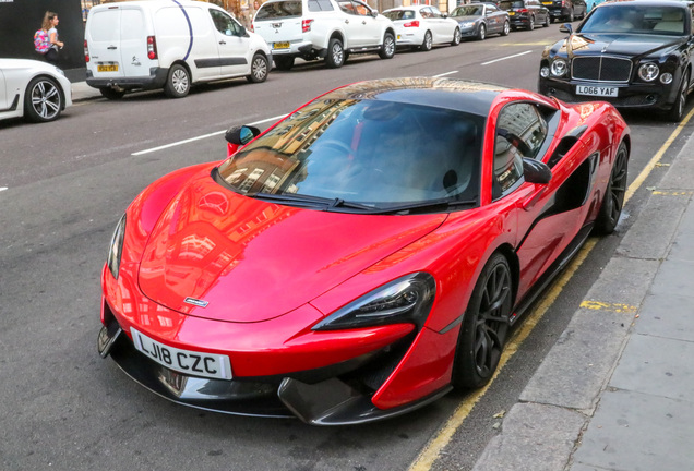 McLaren 570S