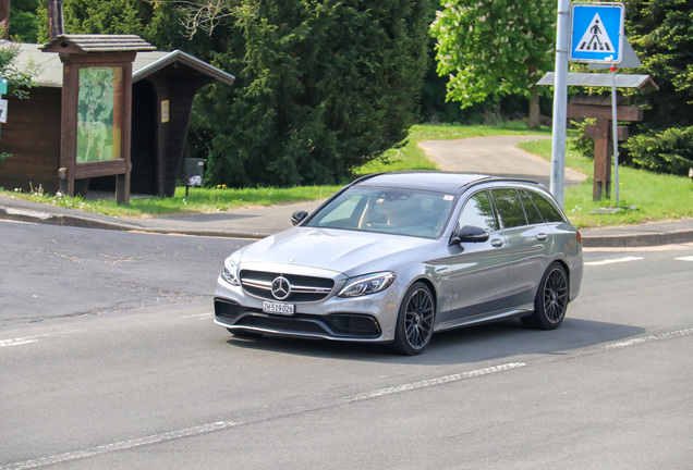 Mercedes-AMG C 63 Estate S205