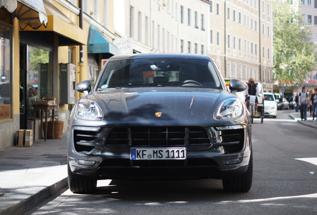 Porsche 95B Macan GTS