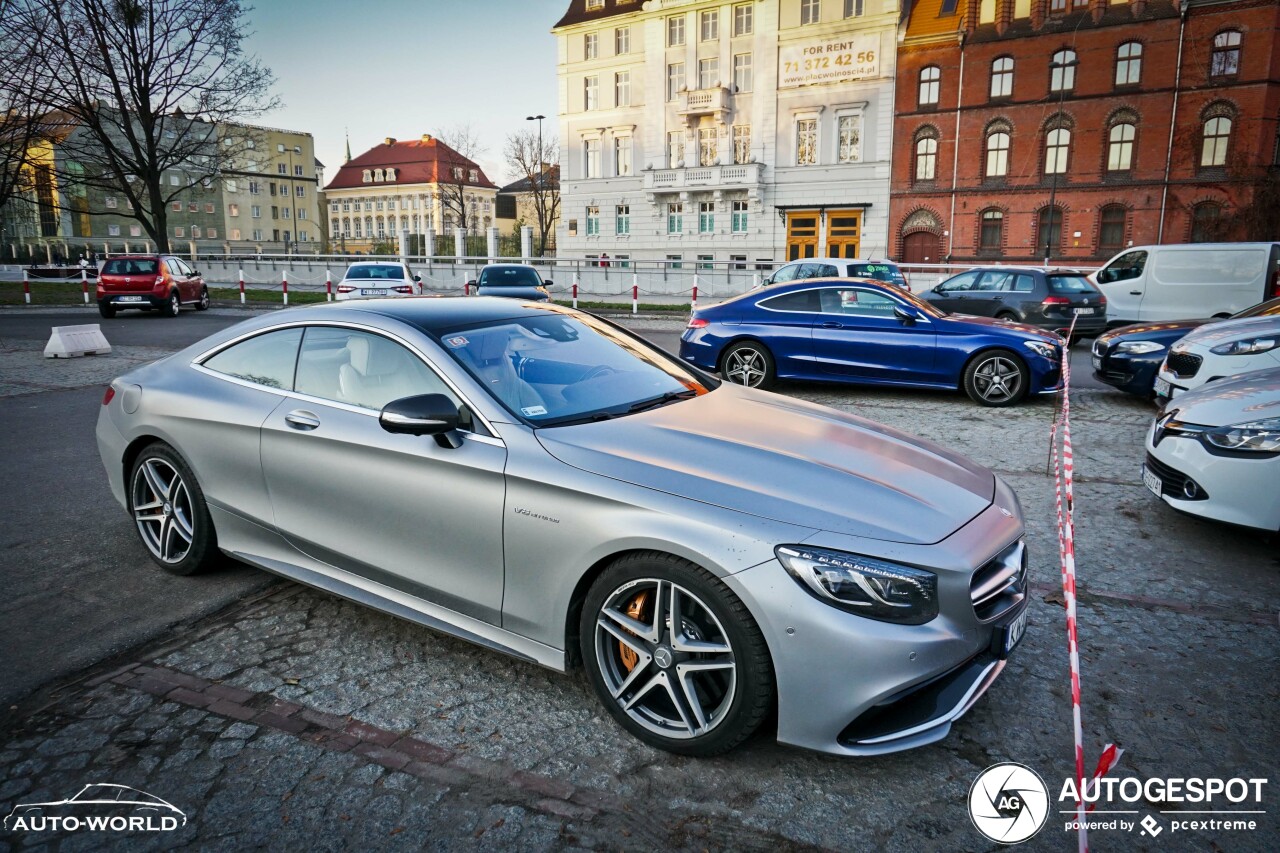 Mercedes-AMG S 63 Coupé C217