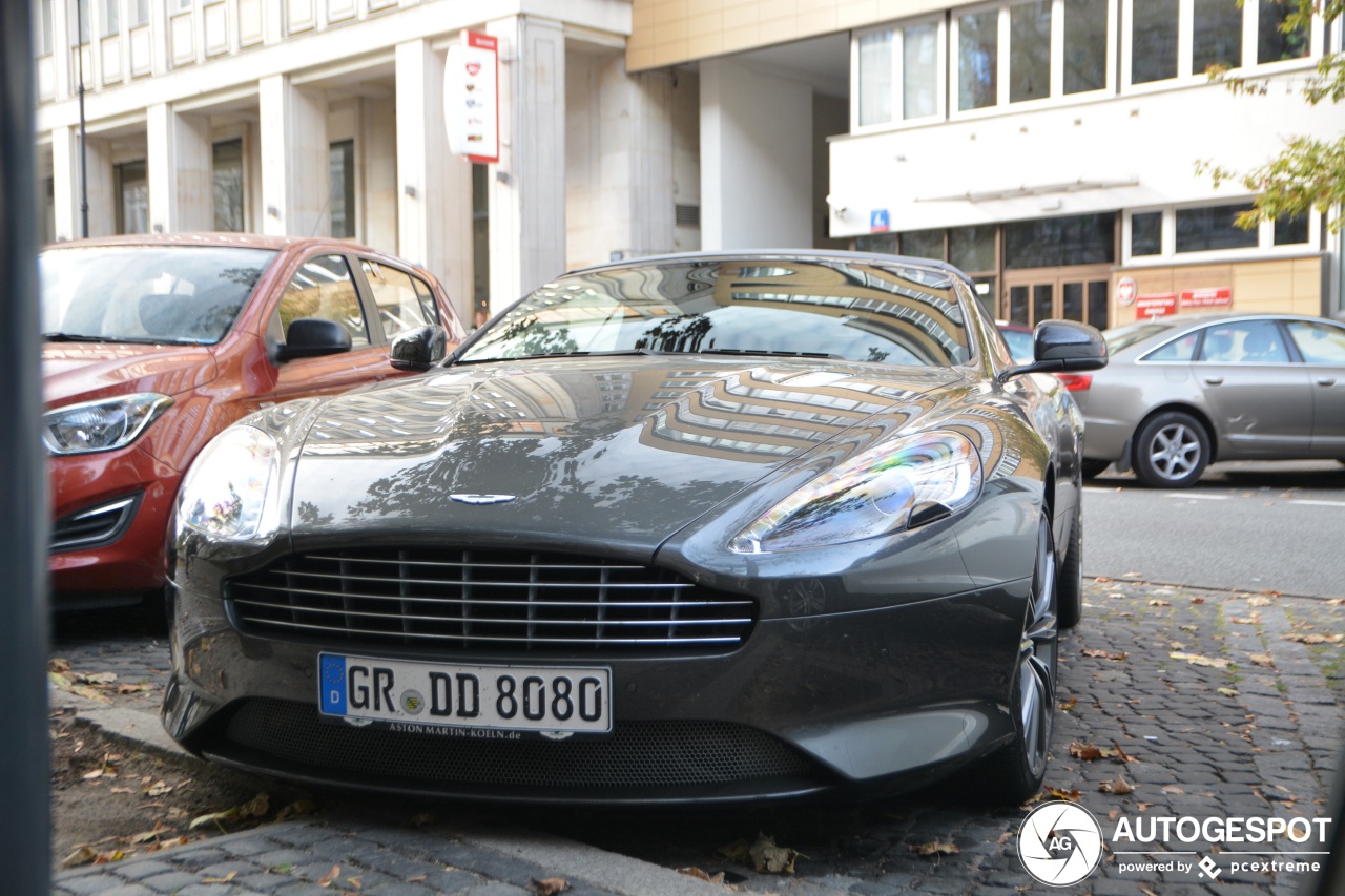 Aston Martin DB9 Volante 2013