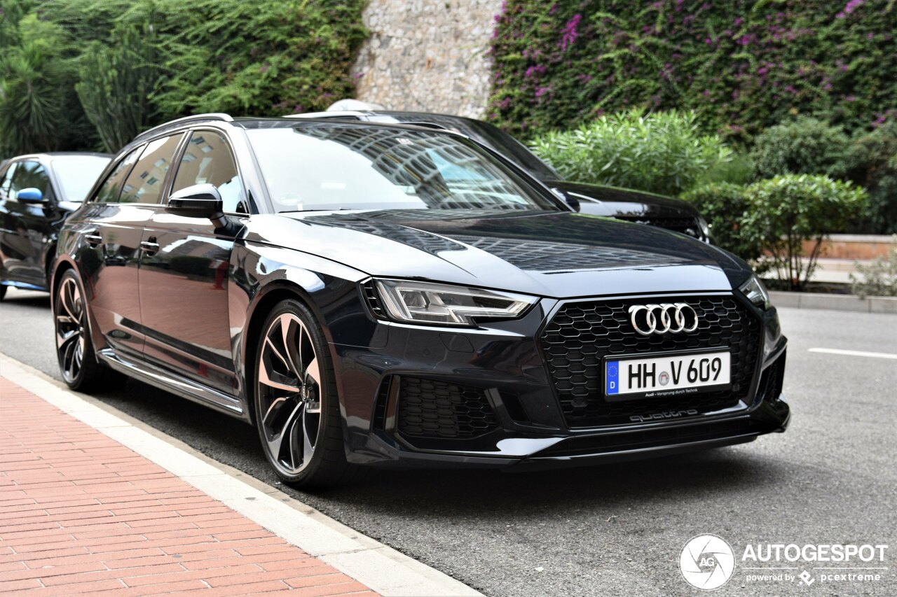 Audi RS4 Avant B9