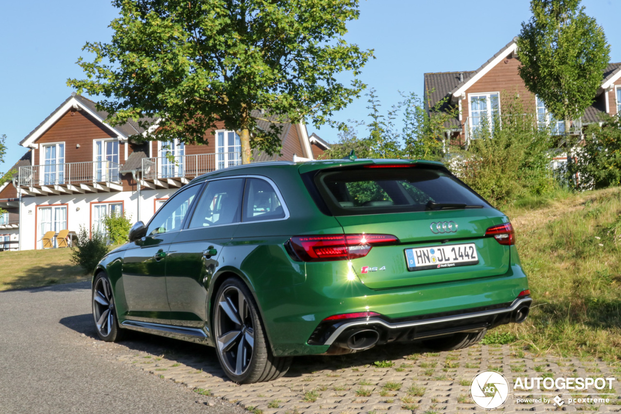 Audi RS4 Avant B9