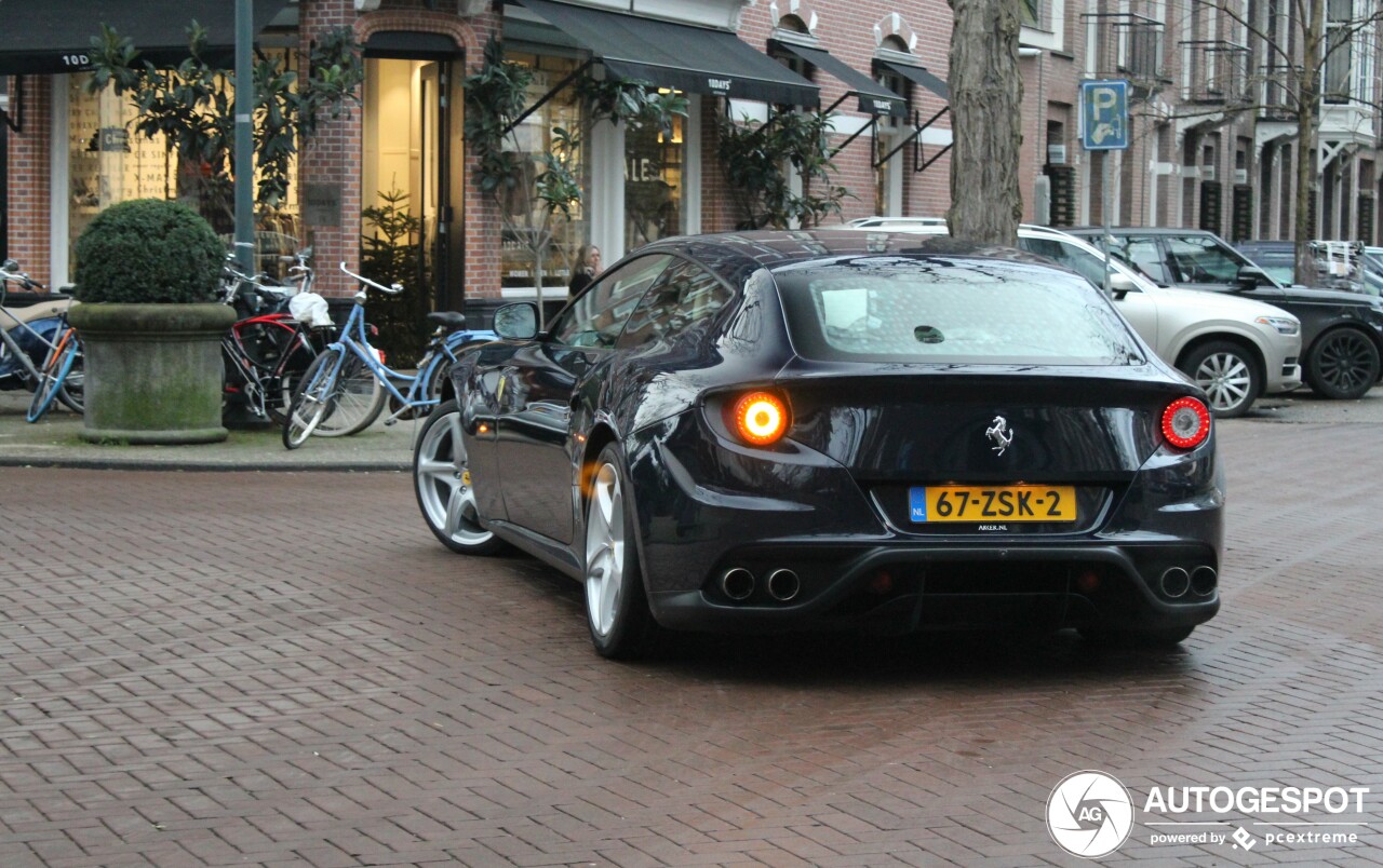 Ferrari FF