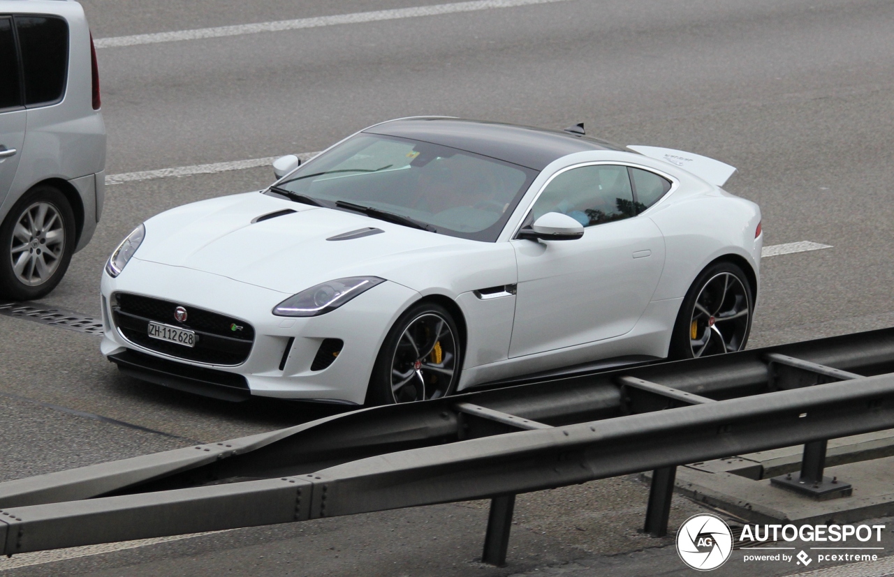 Jaguar F-TYPE R Coupé