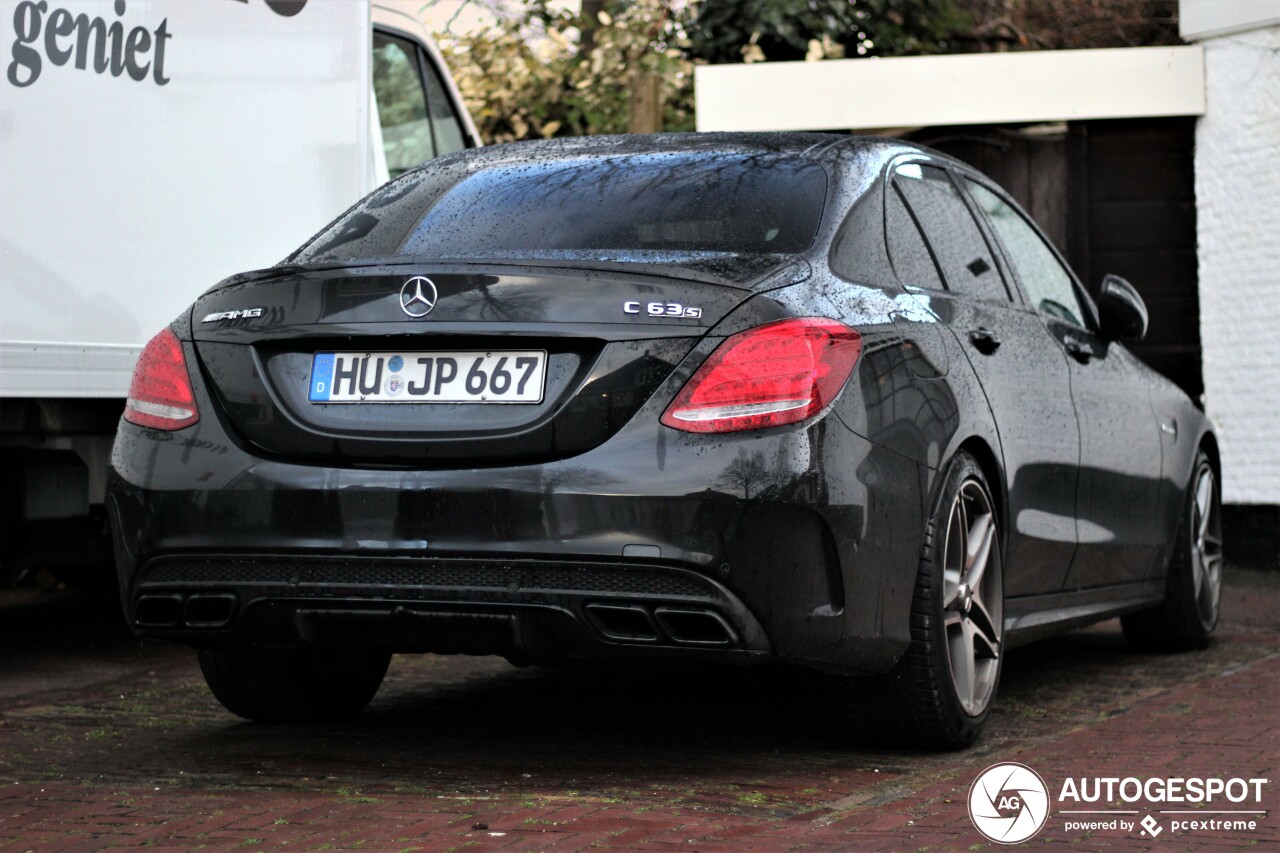 Mercedes-AMG C 63 S W205