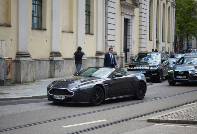 Aston Martin V12 Vantage S Roadster