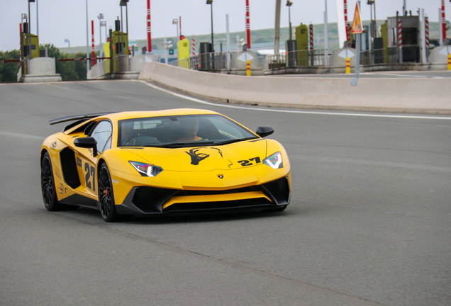 Lamborghini Aventador LP750-4 SuperVeloce