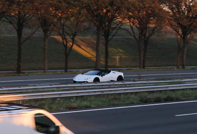 Lamborghini Huracán LP640-4 Performante Spyder