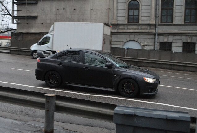 Mitsubishi Lancer Evolution X