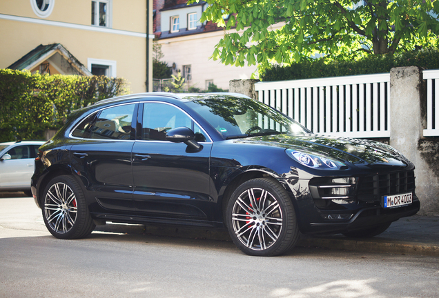 Porsche 95B Macan Turbo