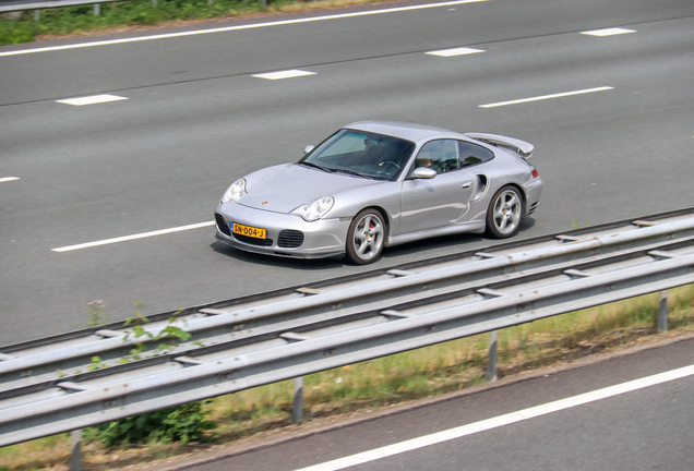 Porsche 996 Turbo