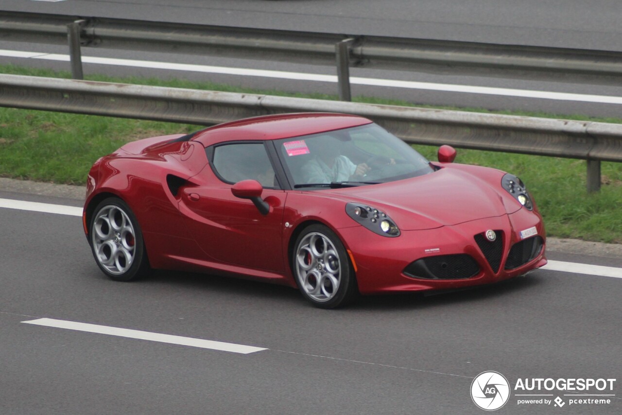 Alfa Romeo 4C Coupé