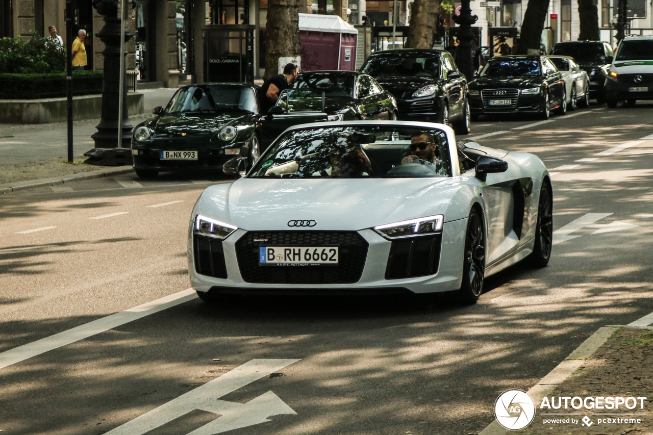 Audi R8 V10 Spyder 2016