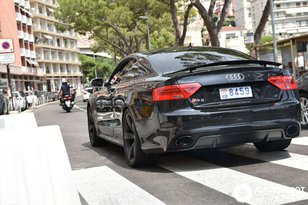 Audi RS5 B8 2012