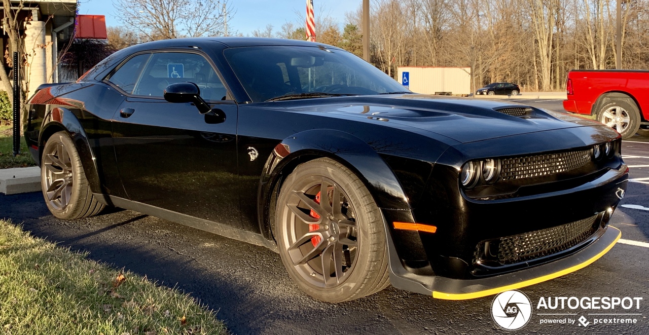 Dodge Challenger SRT Hellcat Widebody