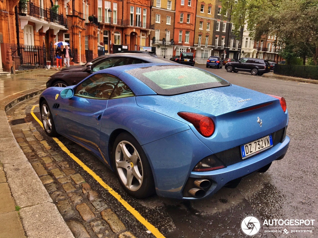 Ferrari California