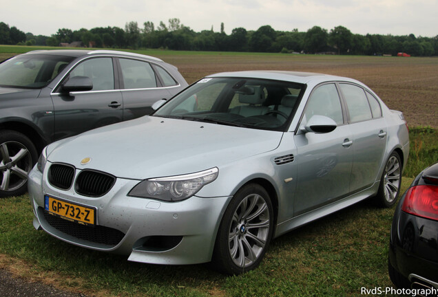 BMW M5 E60 2007