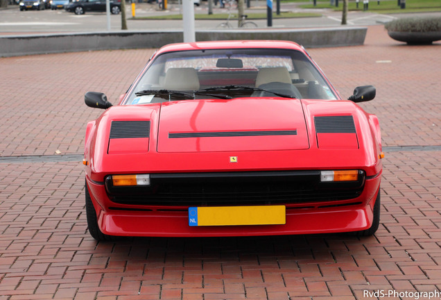 Ferrari 208 GTB Turbo