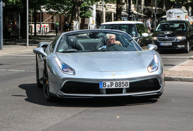 Ferrari 488 Spider