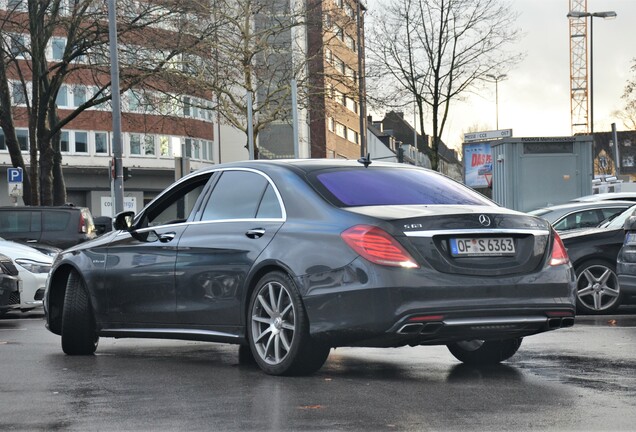 Mercedes-Benz S 63 AMG V222