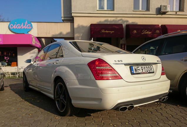 Mercedes-Benz S 65 AMG V221