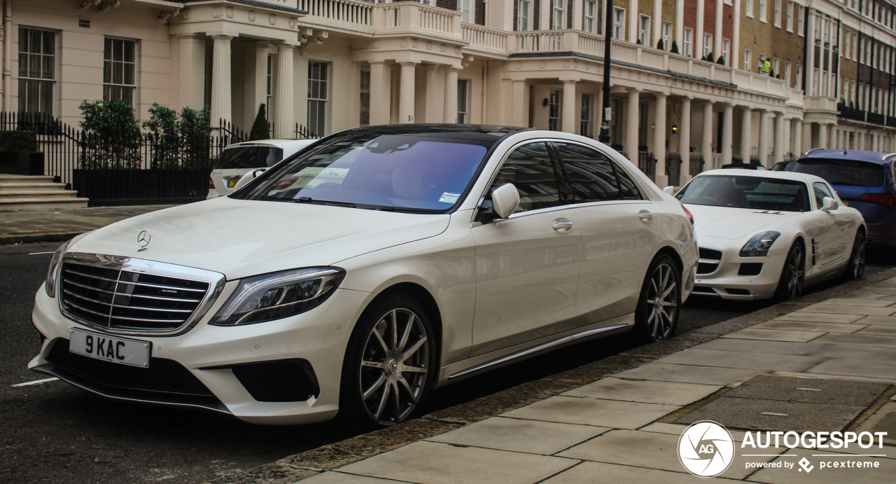 Mercedes-AMG S 63 V222