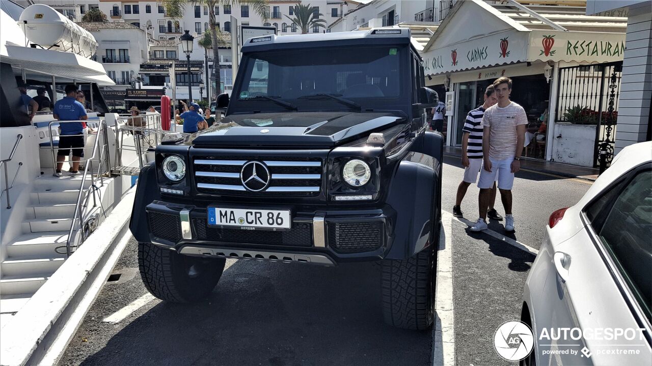 Mercedes-Benz G 500 4X4²