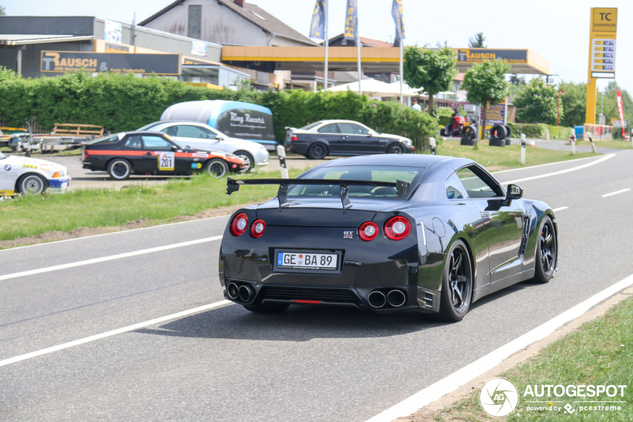 Nissan GT-R 2014