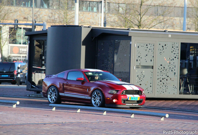 Ford Mustang Shelby GT500 2013