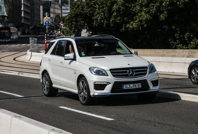 Mercedes-Benz ML 63 AMG W166