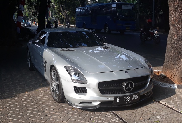 Mercedes-Benz Renntech SLS AMG