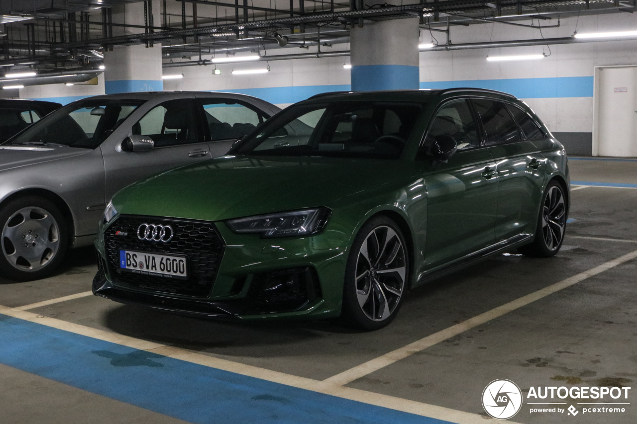 Audi RS4 Avant B9