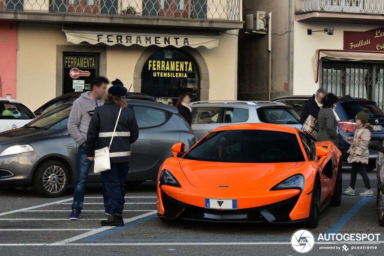 McLaren 570S