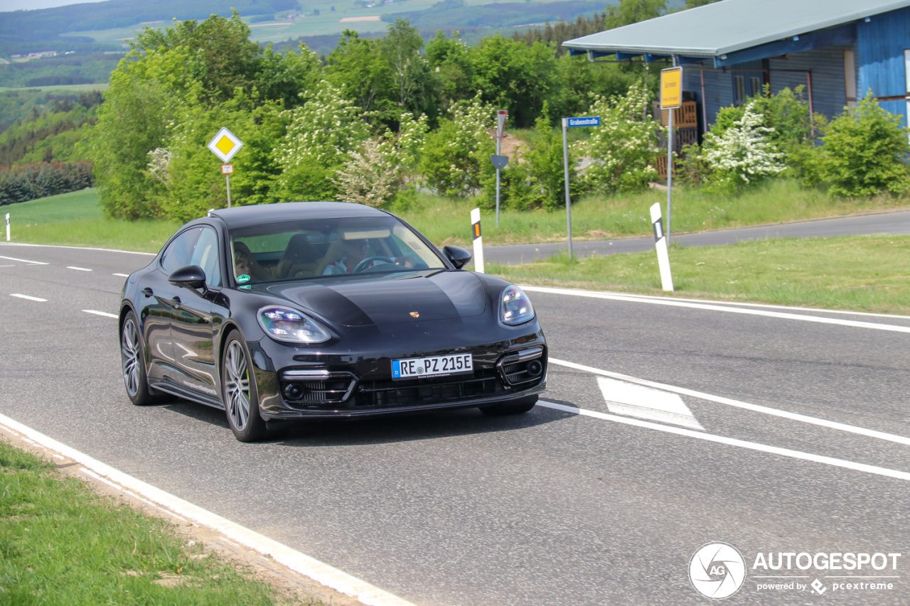 Porsche 971 Panamera Turbo S E-Hybrid