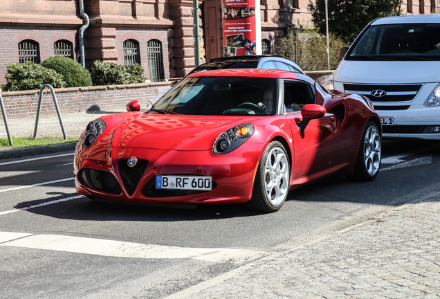 Alfa Romeo 4C Coupé