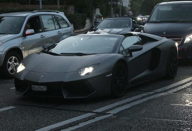 Lamborghini Aventador LP700-4 Roadster
