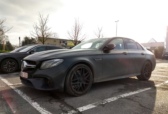 Mercedes-AMG E 63 S W213