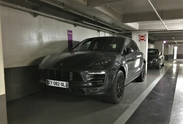 Porsche 95B Macan GTS